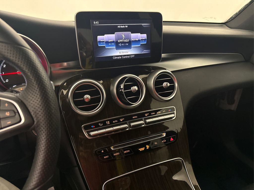 Used 2017 Mercedes-Benz GLC 300 image 28