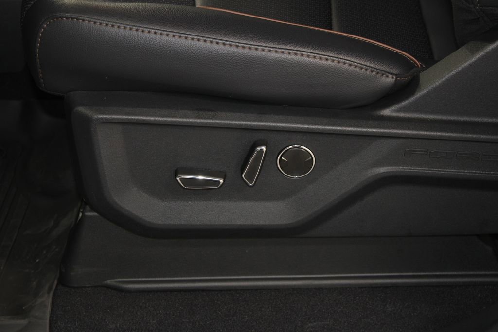 New 2025 Ford F150 Lariat w/ Equipment Group 502A High image 18