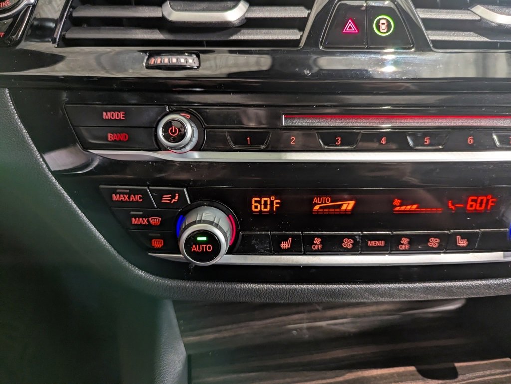 Used 2018 BMW 530i xDrive image 35