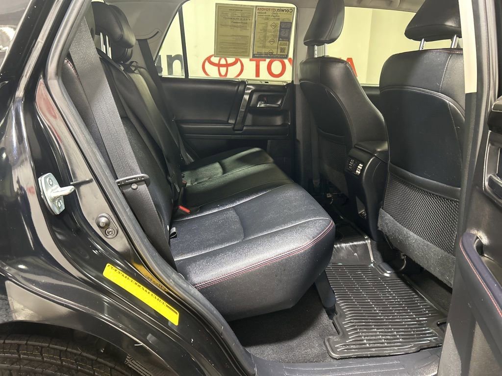Used 2020 Toyota 4Runner Venture w/ Moonroof Package image 14
