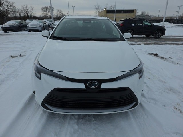 New 2026 Toyota Corolla XLE image 2