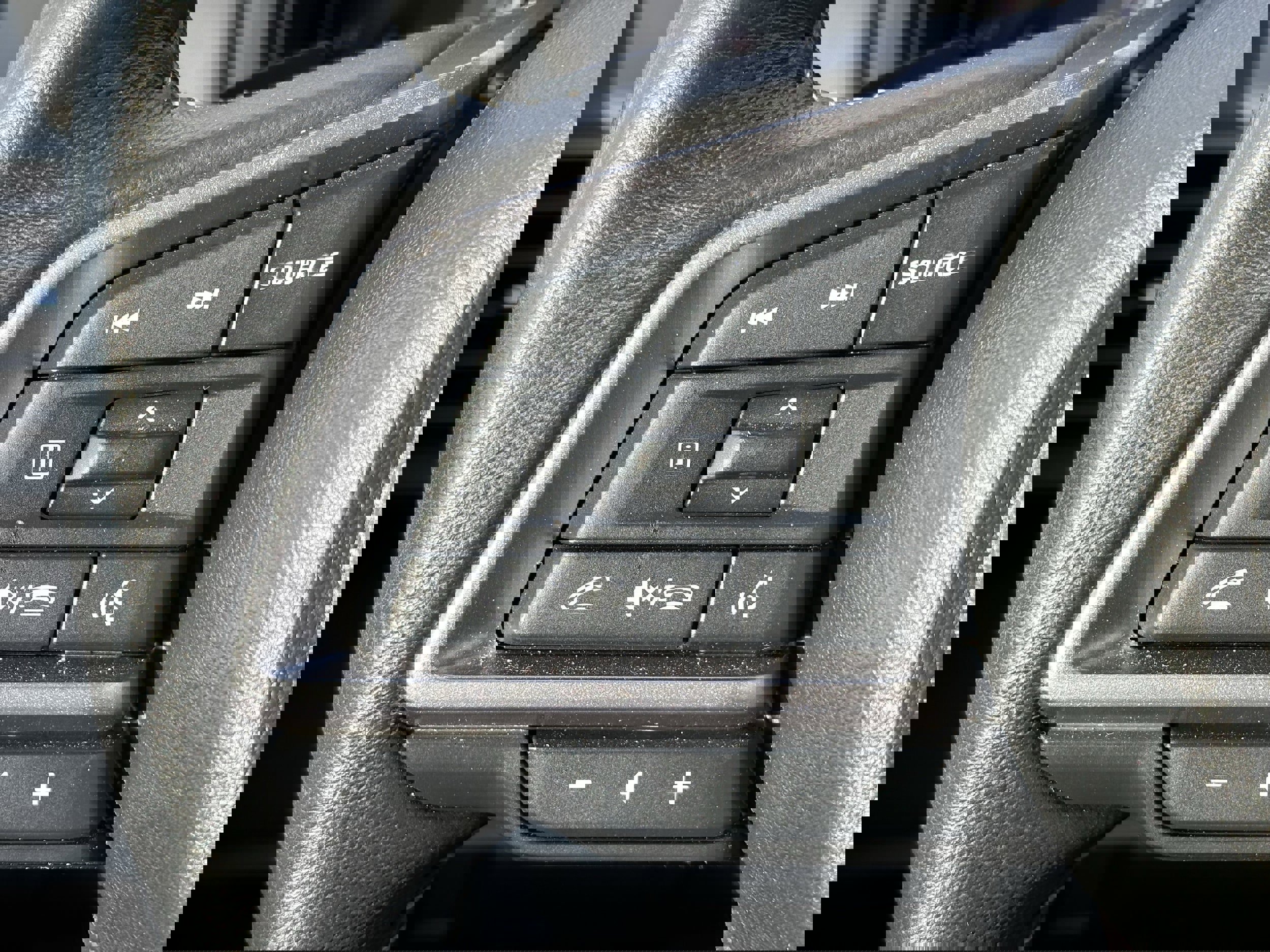 Certified 2025 Subaru Outback Premium image 17