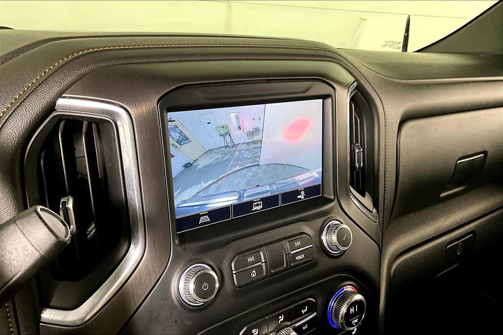 Used 2022 GMC Sierra 1500 AT4 w/ AT4 Preferred Package image 21