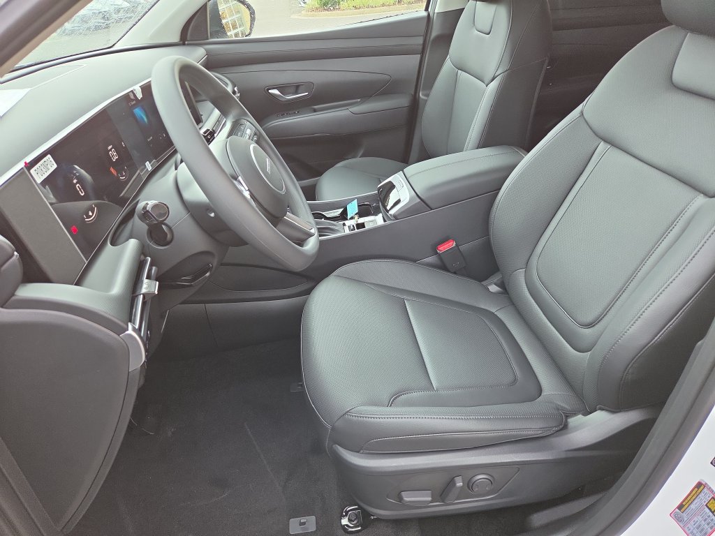 New 2026 Hyundai Tucson SEL Plus FWD image 11
