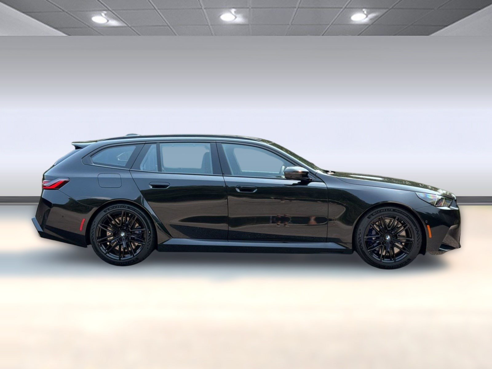 New 2027 BMW M5 Touring AWD/4WD image 8