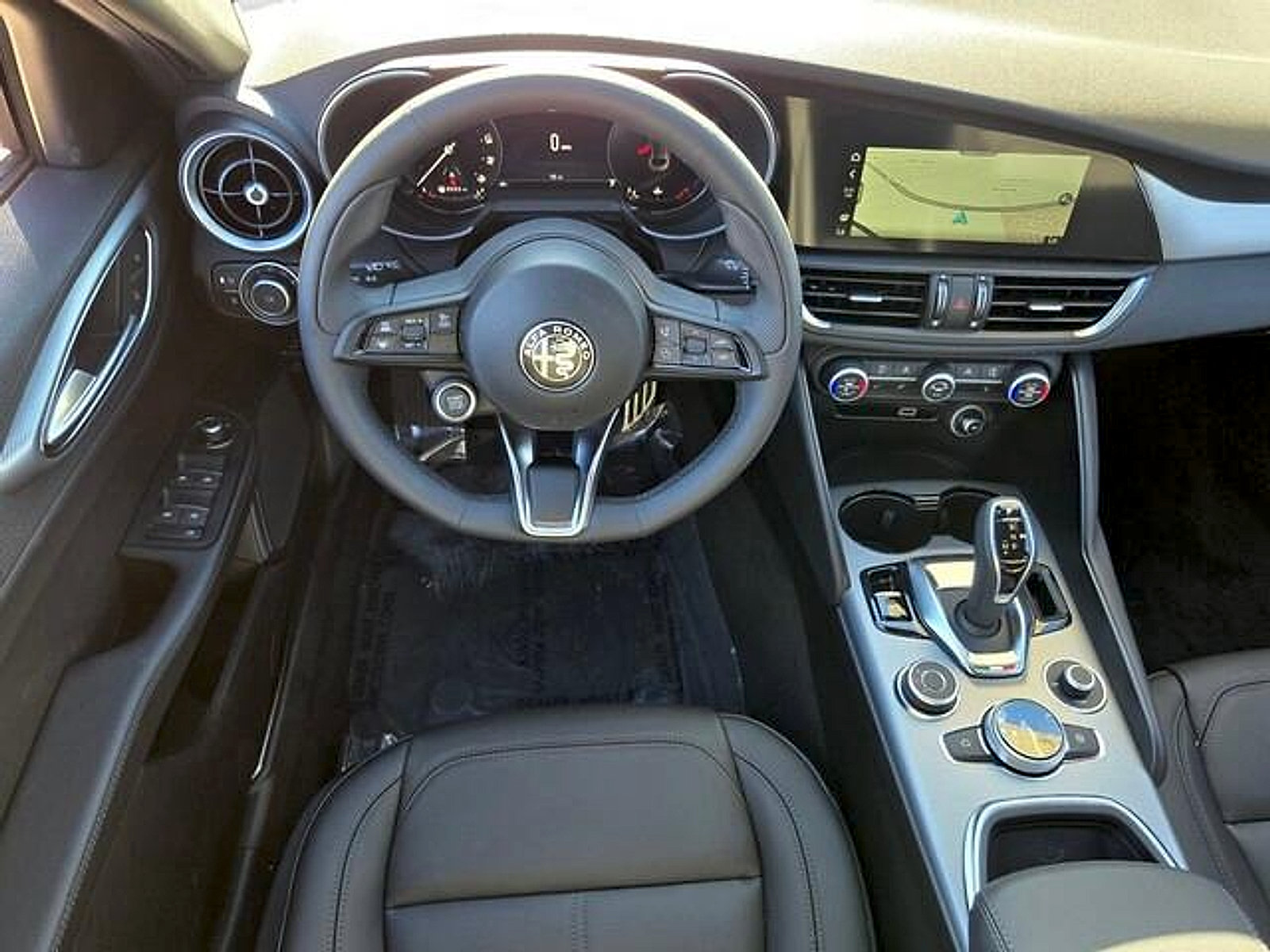 New 2026 Alfa Romeo Giulia w/ Driving Assist Package RWD image 8