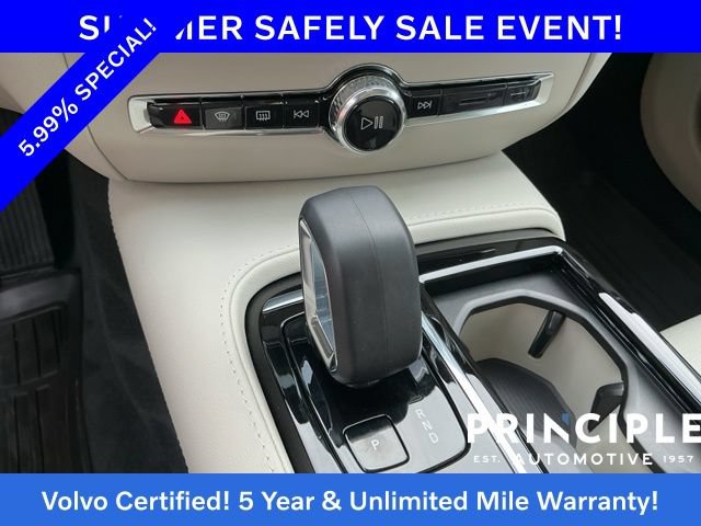 Certified 2024 Volvo S60 T8 Plus AWD/4WD image 21