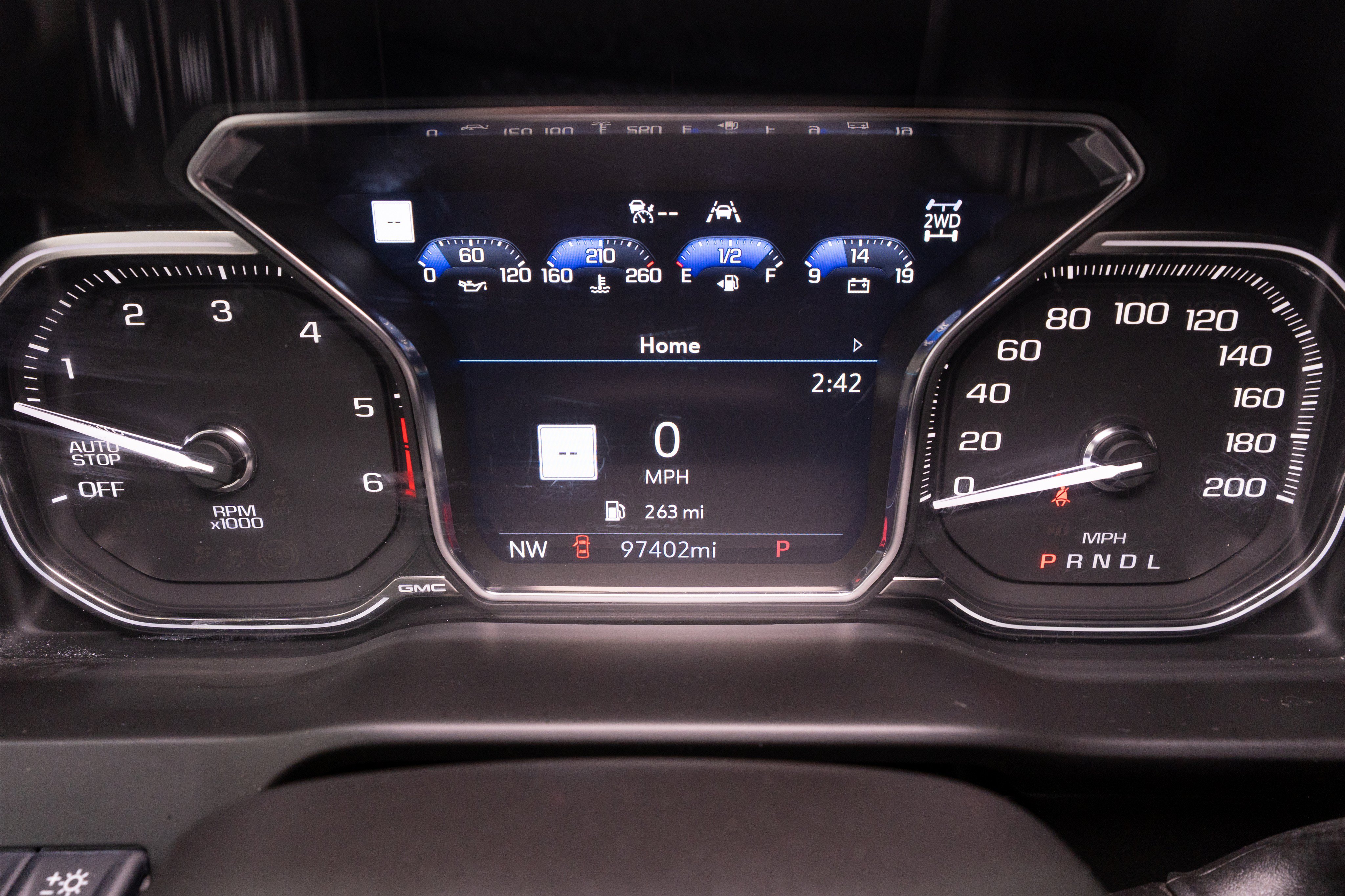 Used 2021 GMC Sierra 1500 AT4 w/ Technology Package AWD/4WD image 30