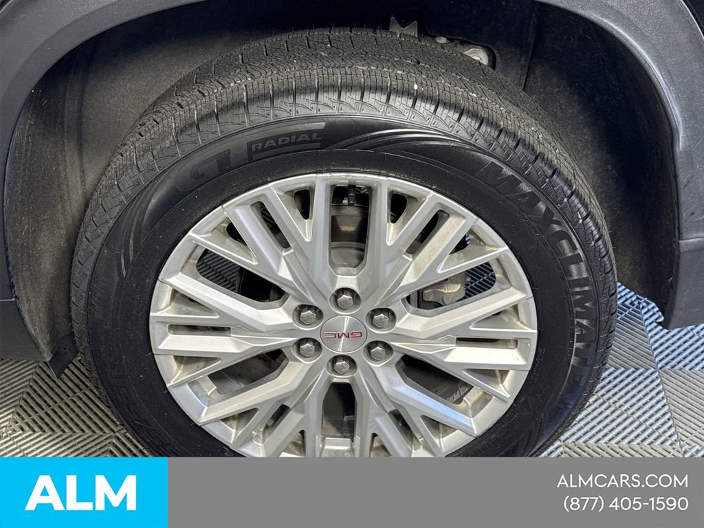 Used 2024 GMC Acadia Elevation image 23