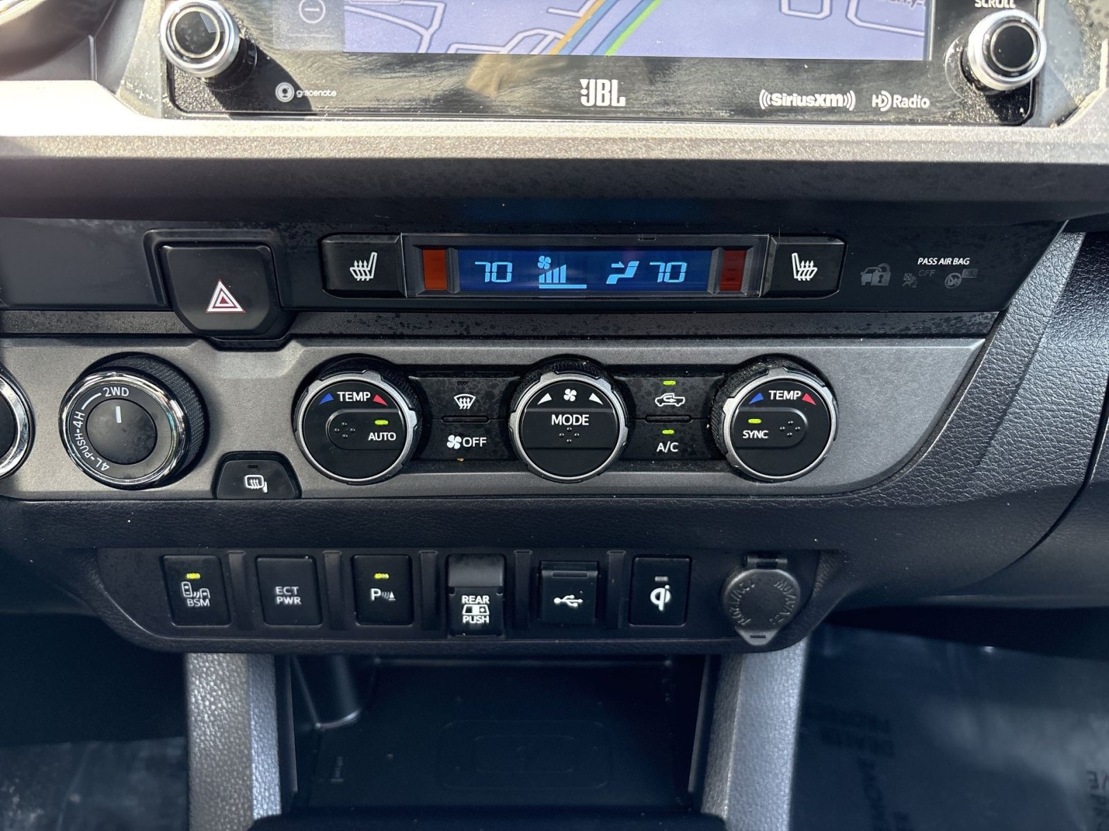Used 2022 Toyota Tacoma TRD Pro AWD/4WD image 21