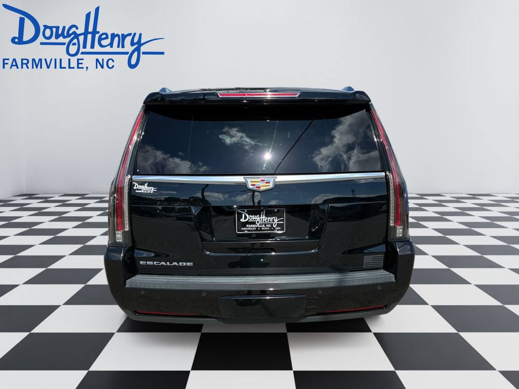 Used 2020 Cadillac Escalade ESV Premium Luxury AWD/4WD image 4