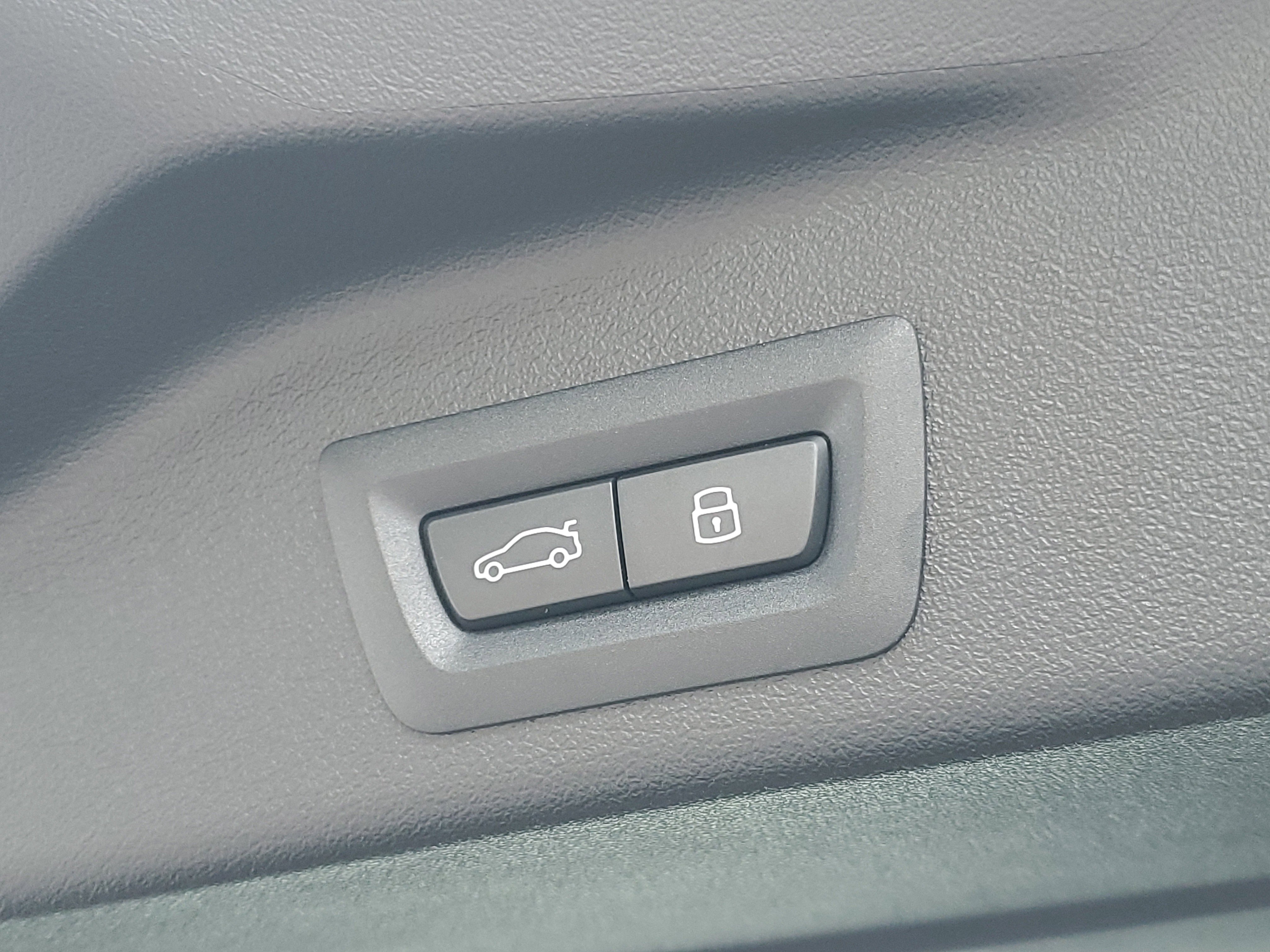 New 2026 BMW X5 xDrive40i w/ Executive Package image 28