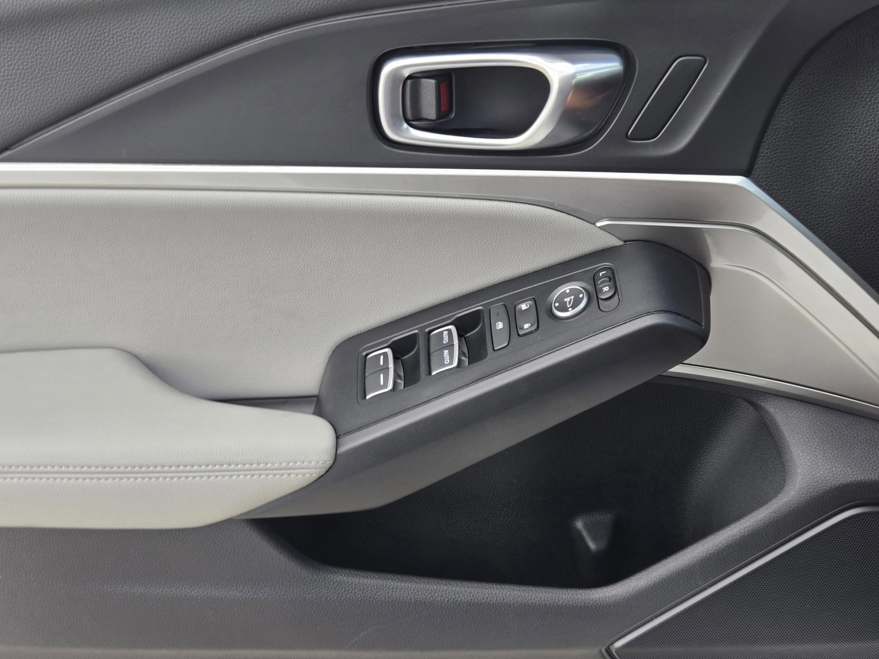 Certified 2024 Acura Integra FWD image 15