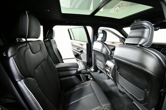 Used 2023 Jeep Grand Cherokee L Summit w/ High Altitude Package image 23