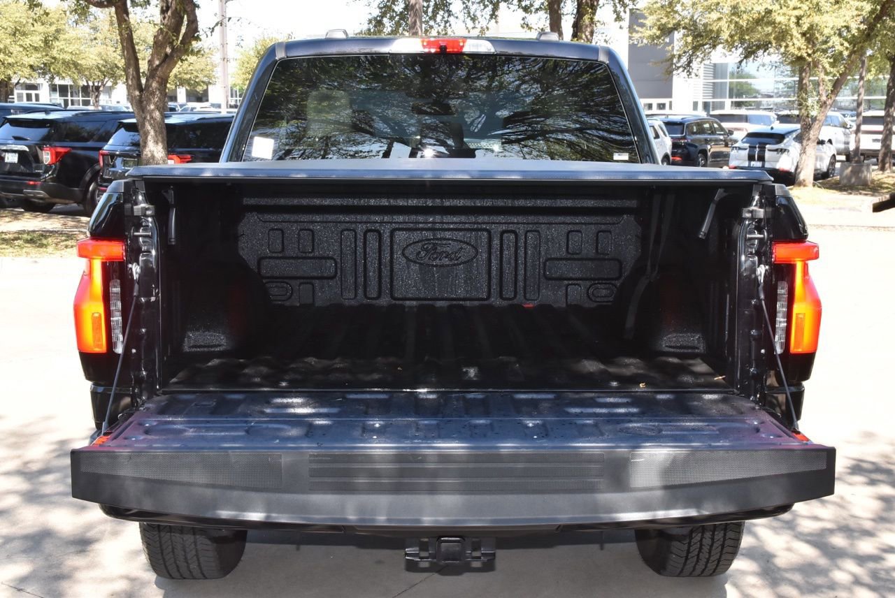 Used 2025 Ford F150 Lightning Flash AWD/4WD image 32