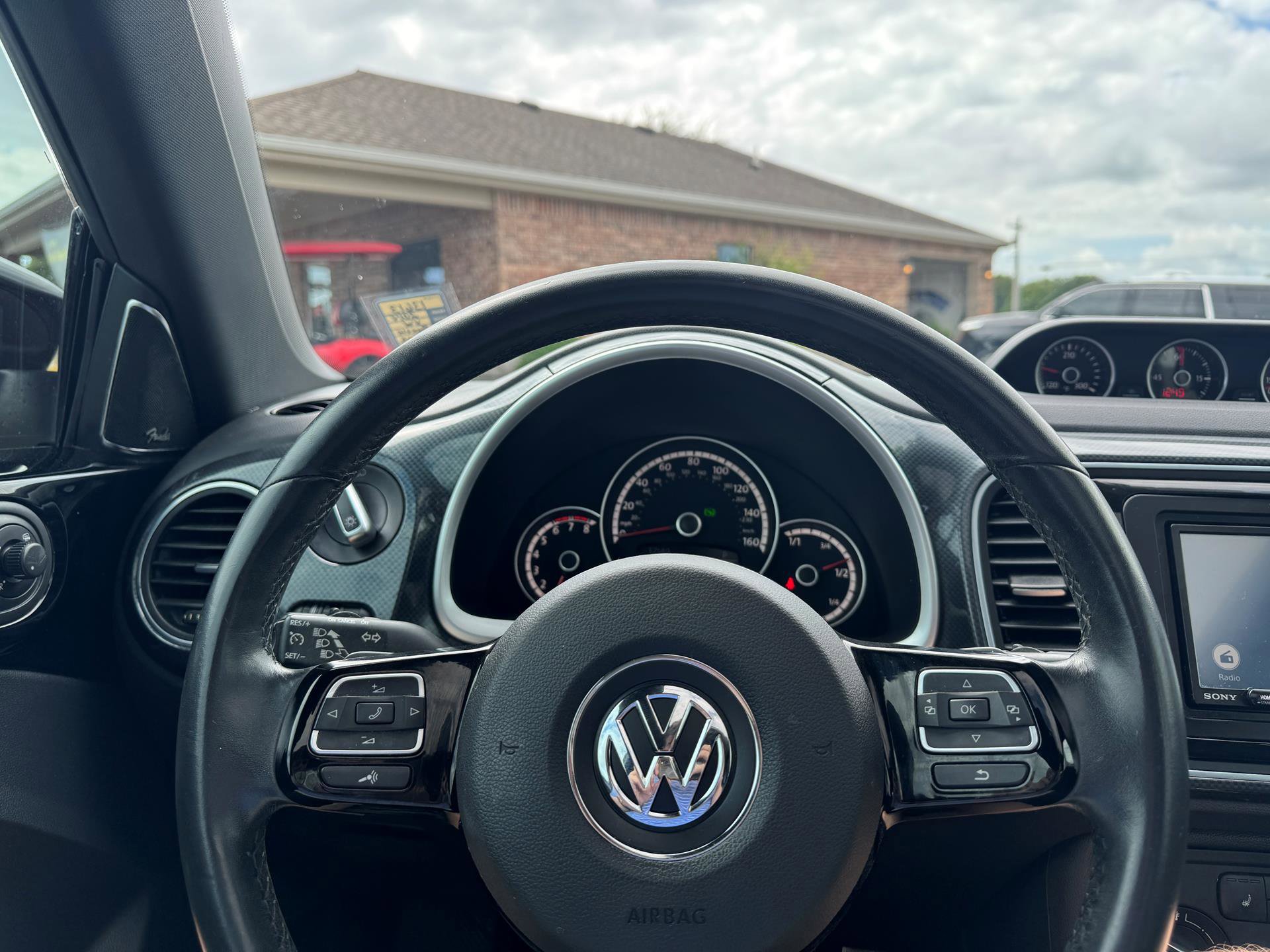 Used 2014 Volkswagen Beetle R-Line image 13