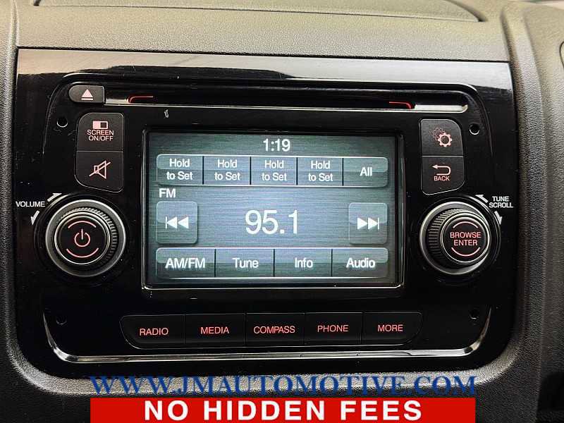 Used 2017 RAM ProMaster 1500 w/ Interior Convenience Group image 21