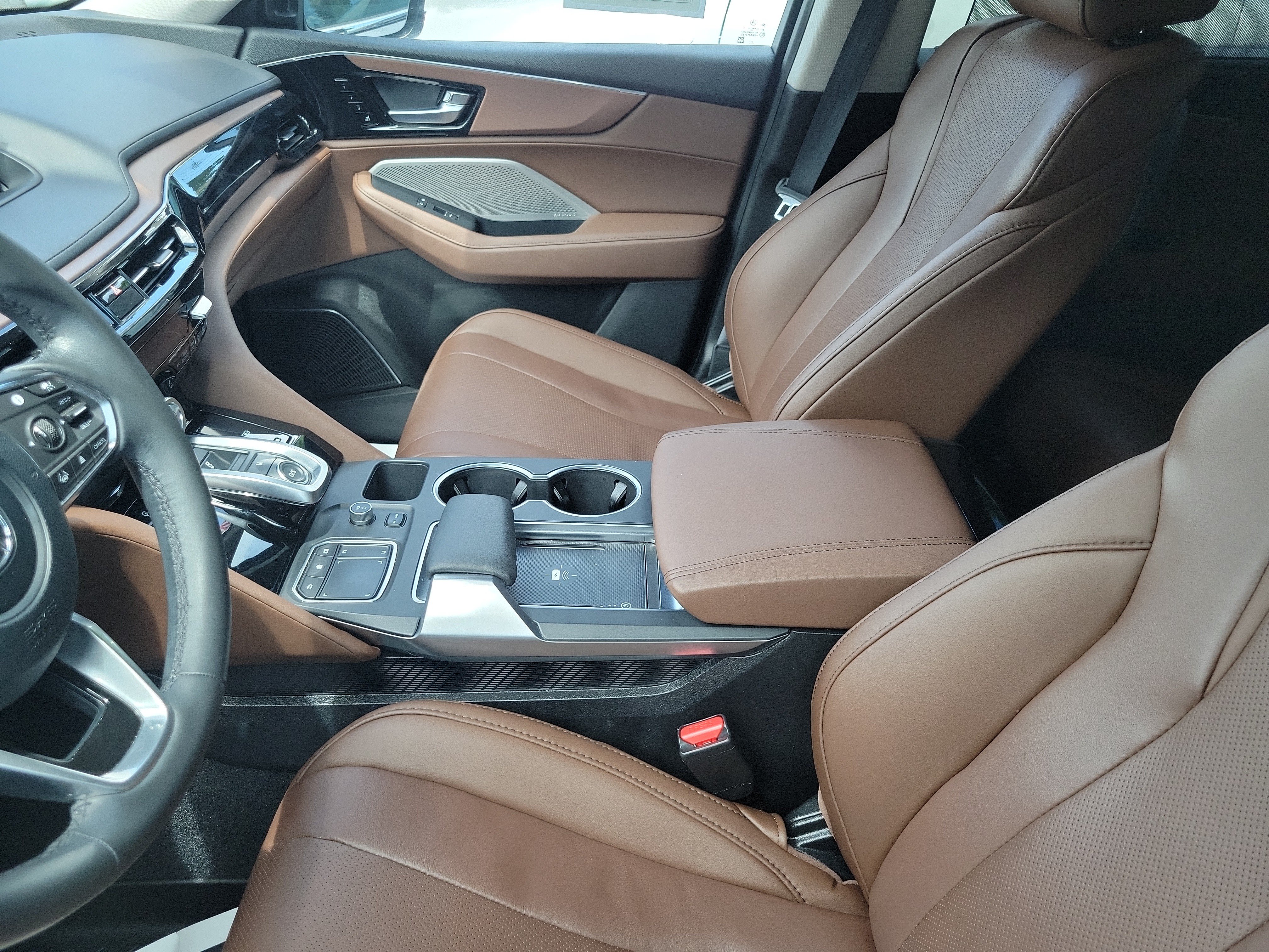 Used 2024 Acura MDX FWD w/ Technology Package image 10