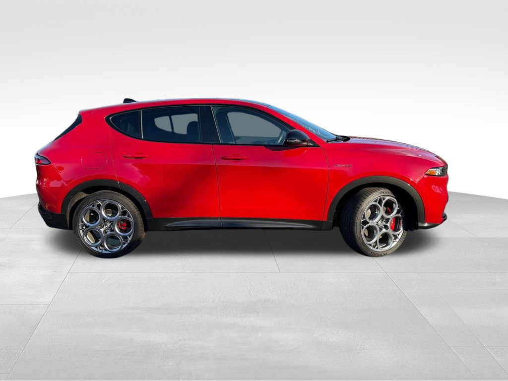 Used 2024 Alfa Romeo Tonale Veloce image 9