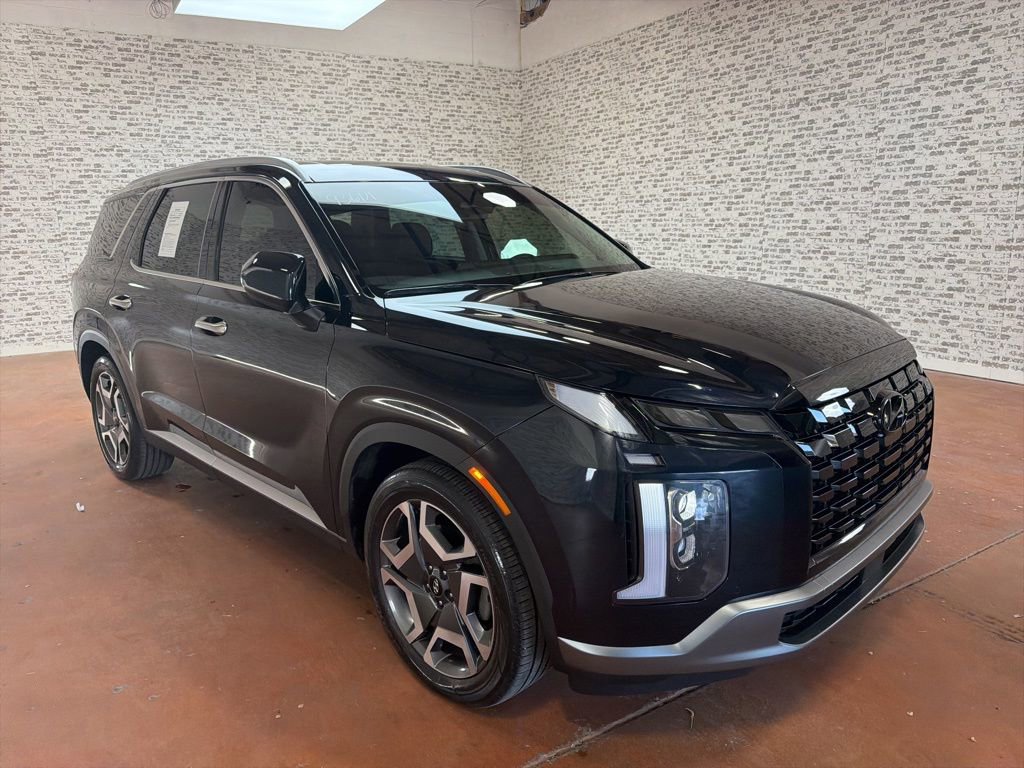 Used 2025 Hyundai Palisade SEL image 1