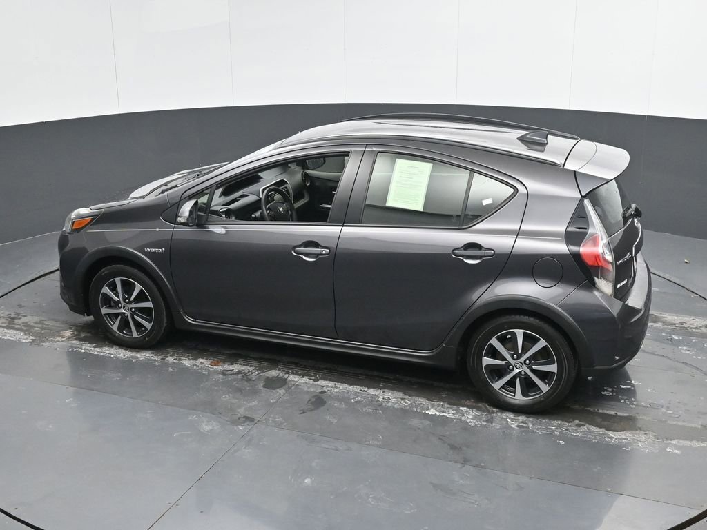 Used 2018 Toyota Prius C Two w/ Carpet Mat Package image 18