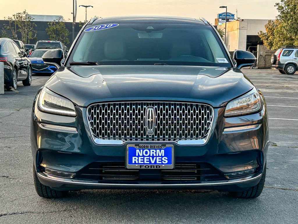 Used 2020 Lincoln Corsair Reserve FWD image 2