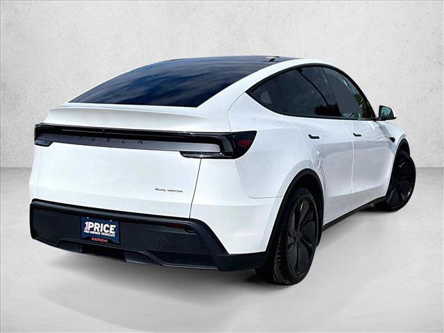 Used 2026 Tesla Model Y AWD image 2