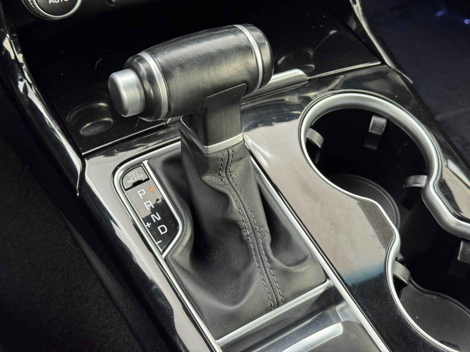 Used 2022 Kia Stinger GT-Line image 28