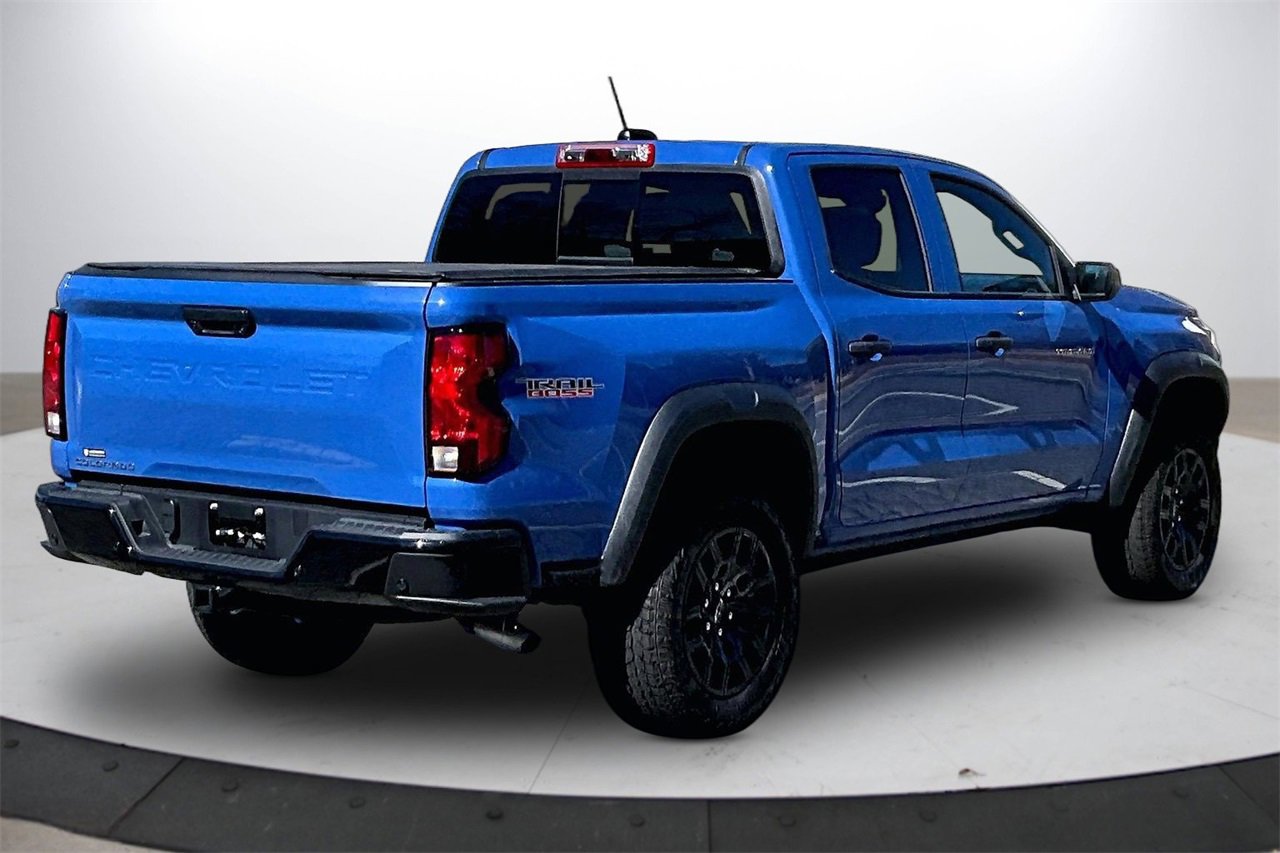 Used 2025 Chevrolet Colorado Trail Boss image 9
