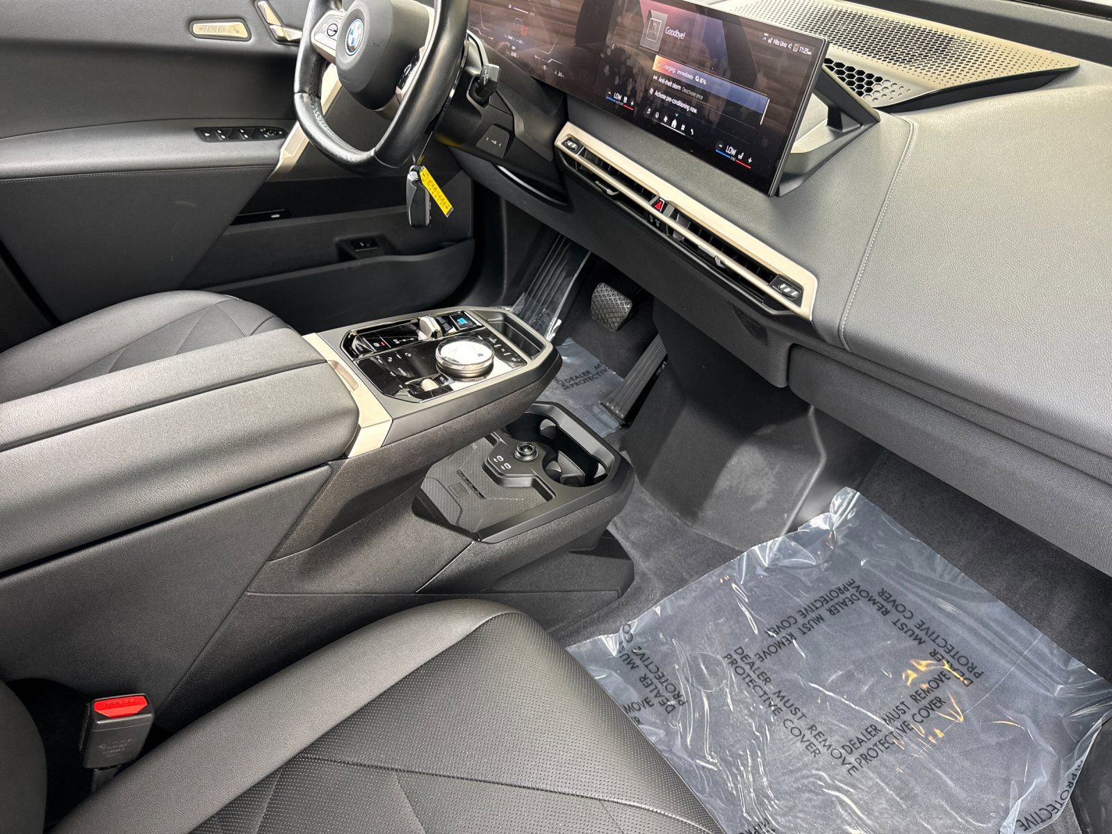 Used 2024 BMW iX xDrive50 w/ Premium Package image 19