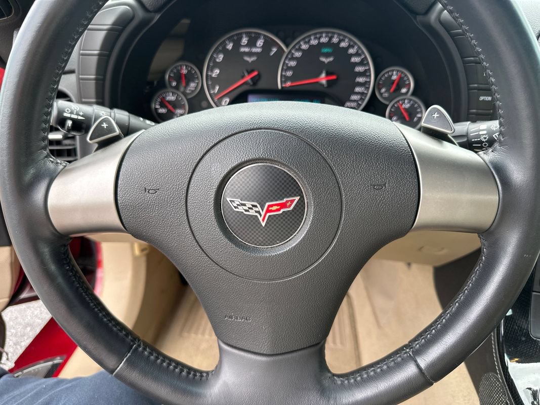 Used 2008 Chevrolet Corvette Coupe w/ Preferred Equipment Group RWD image 20