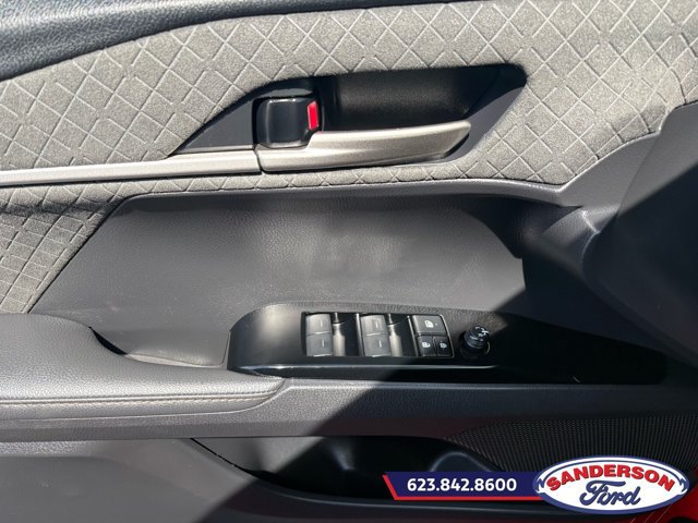 Used 2025 Toyota Camry XLE FWD image 11
