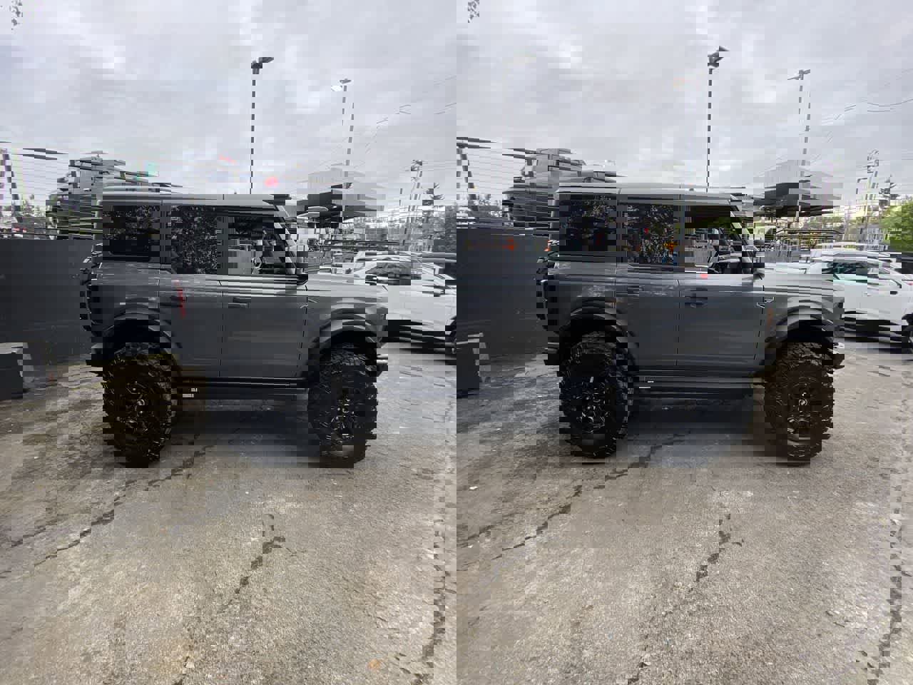 Used 2022 Ford Bronco Wildtrak AWD/4WD image 7