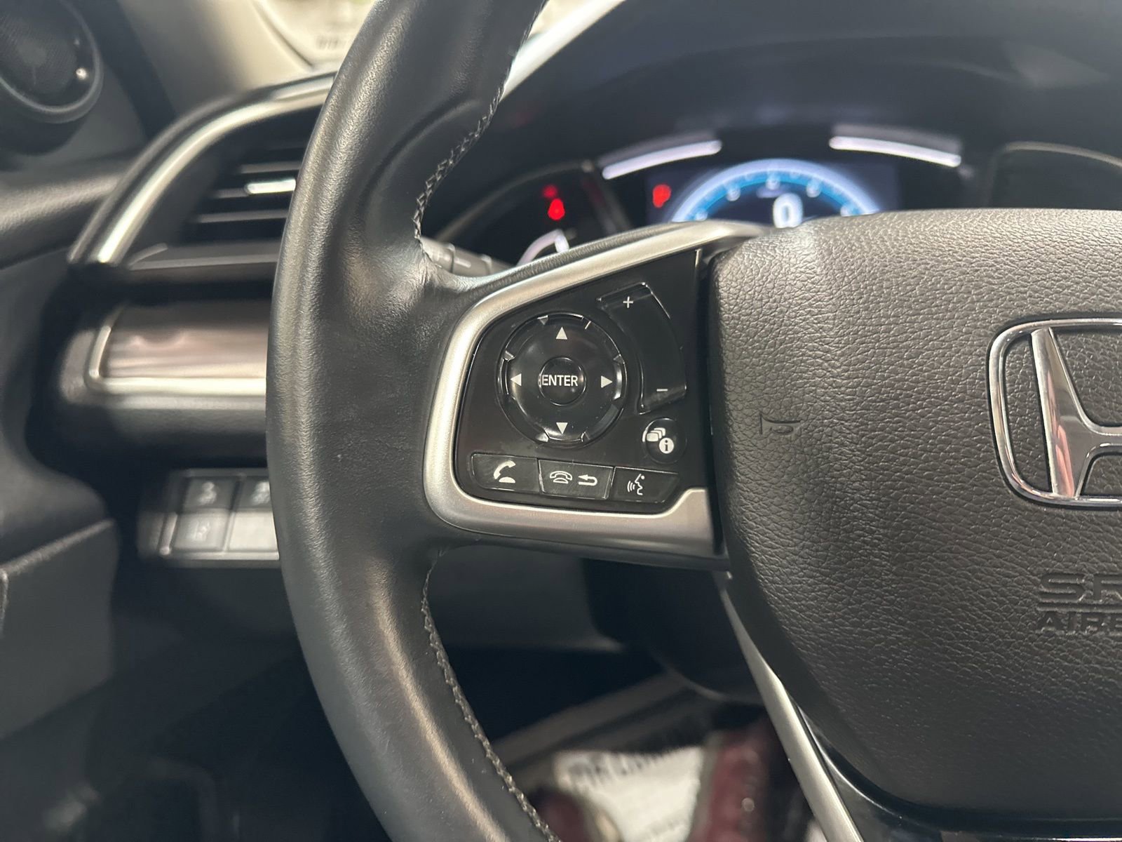 Used 2020 Honda Civic EX-L image 43