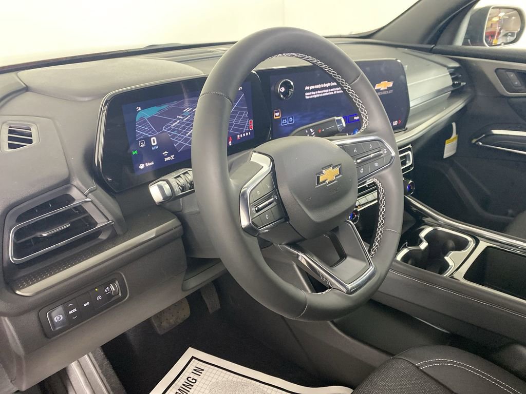 New 2026 Chevrolet Traverse LT w/ LPO, Floor Liner Package image 11