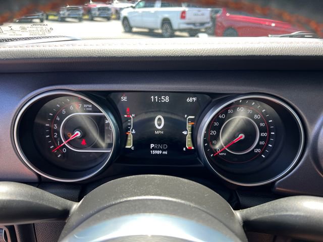 Used 2021 Jeep Gladiator Mojave AWD/4WD image 14