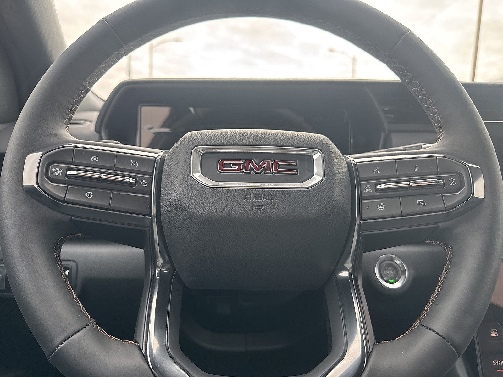New 2026 GMC Terrain AT4 w/ Technology Package II AWD/4WD image 19