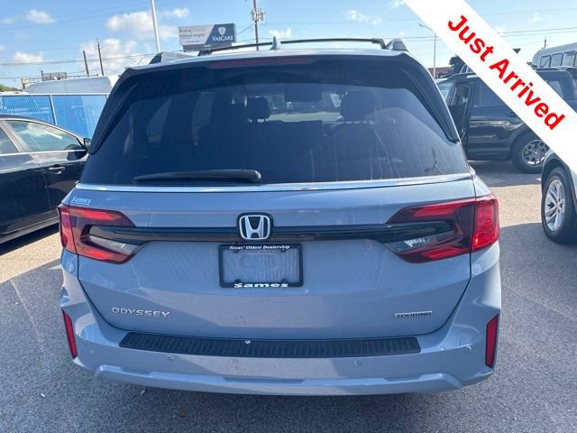 Used 2025 Honda Odyssey Touring image 11