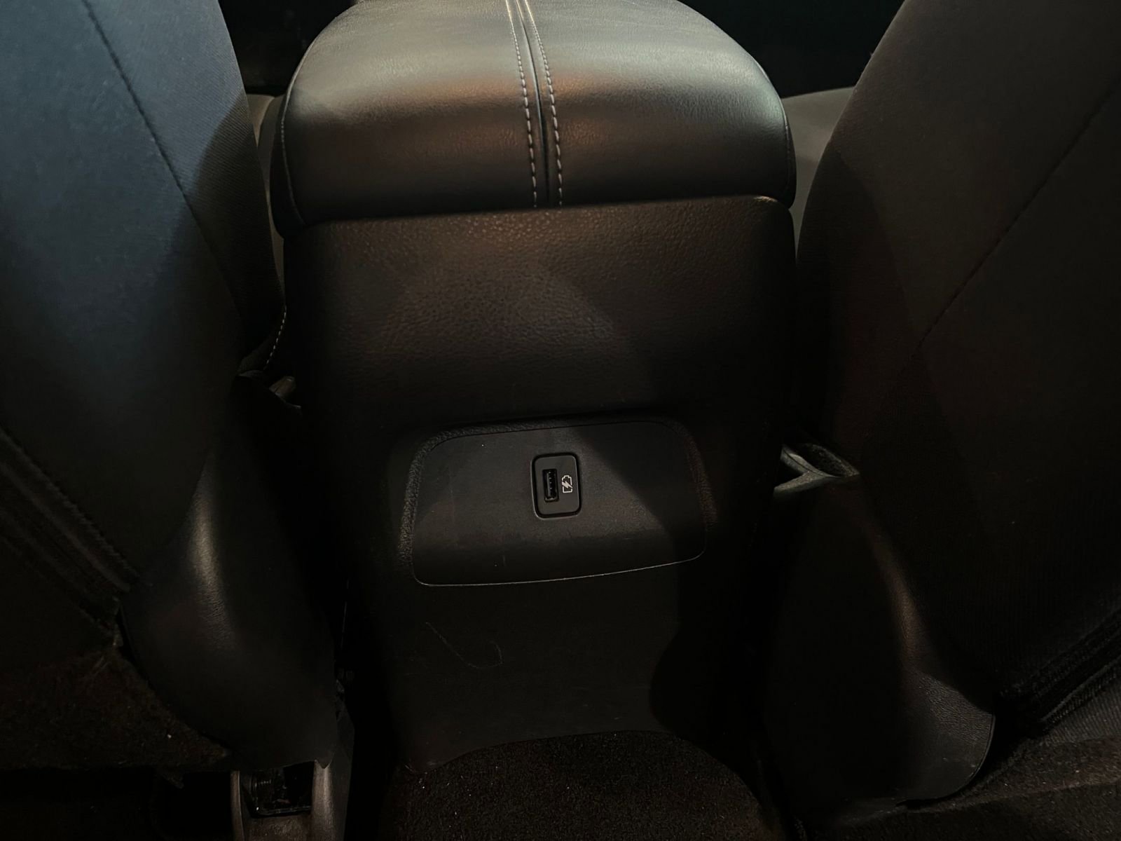 Used 2024 Nissan Sentra SV image 24