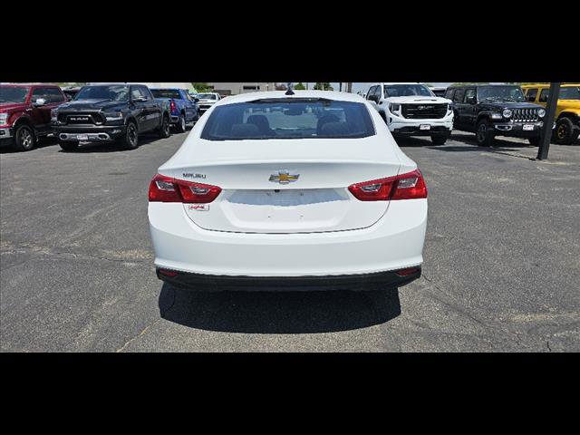 New 2025 Chevrolet Malibu LS image 4