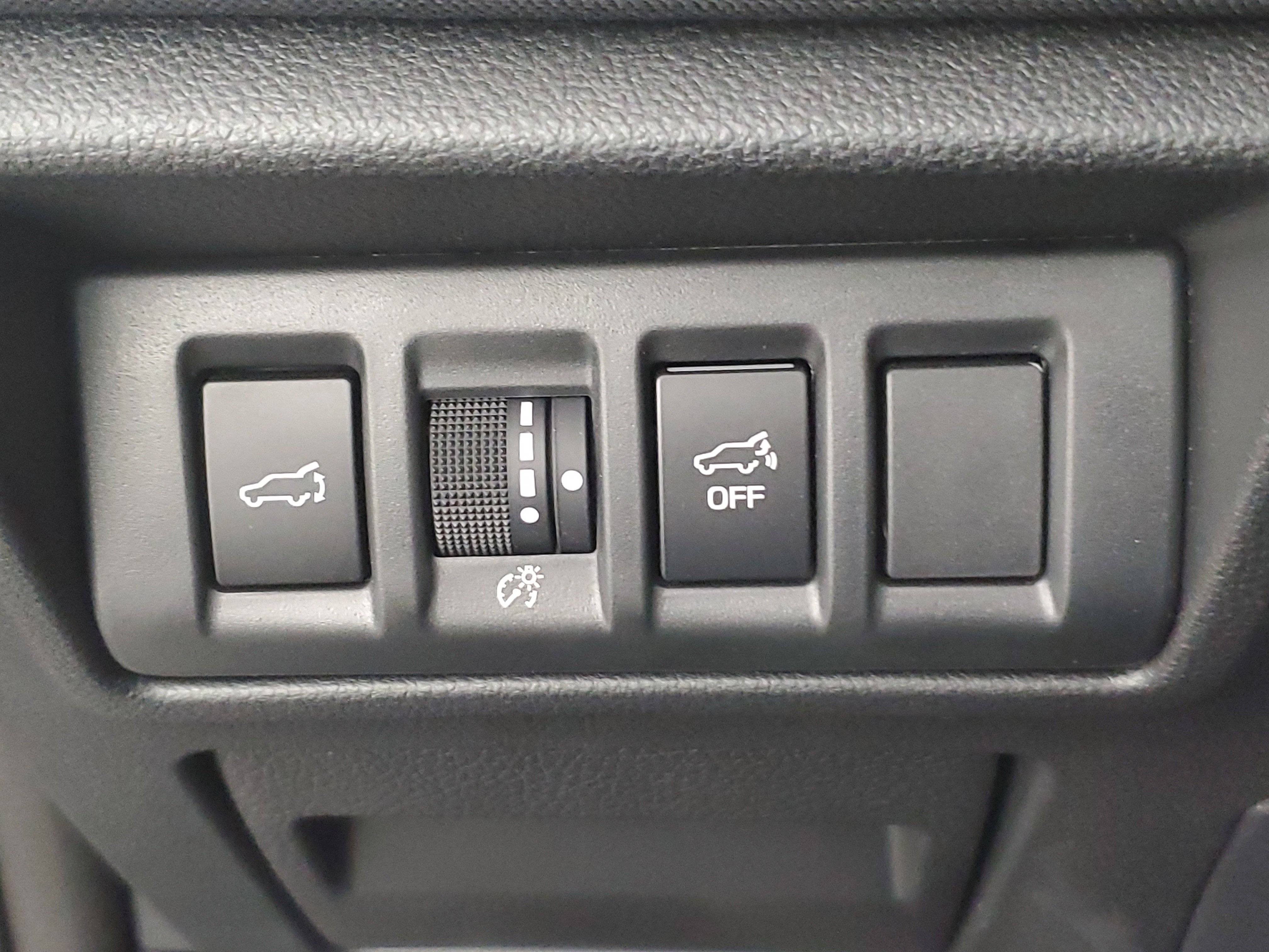 Used 2025 Subaru Outback Premium image 26