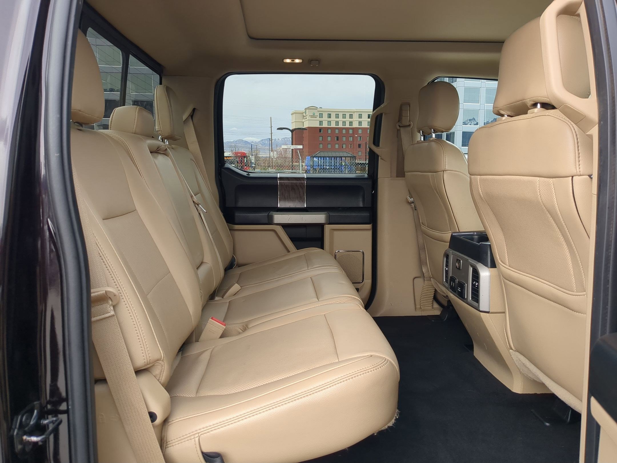 Used 2019 Ford F250 Lariat w/ Lariat Ultimate Package image 27