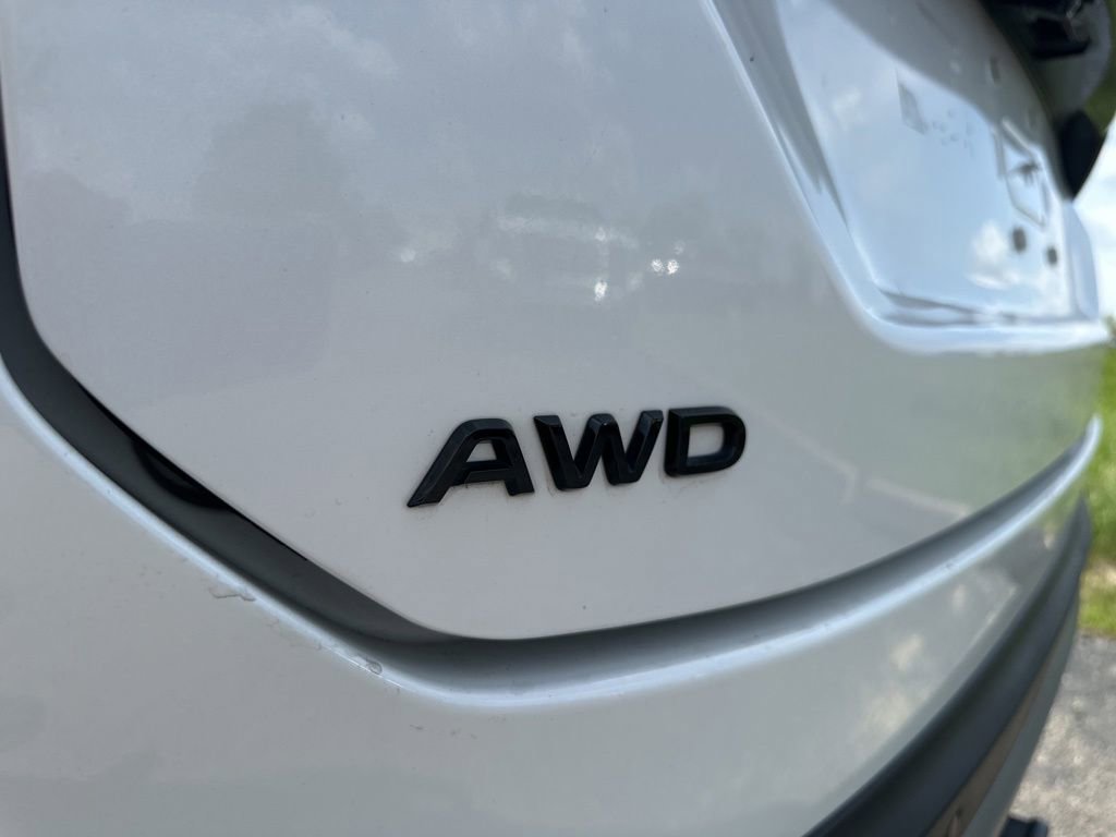 Used 2023 Honda Pilot TrailSport image 5