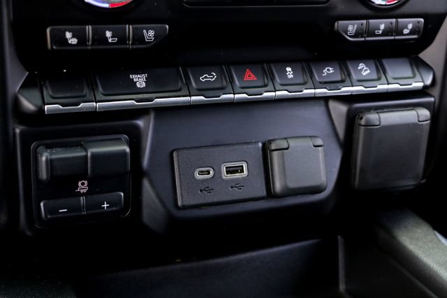 Used 2021 GMC Sierra 2500 AT4 AWD/4WD image 17