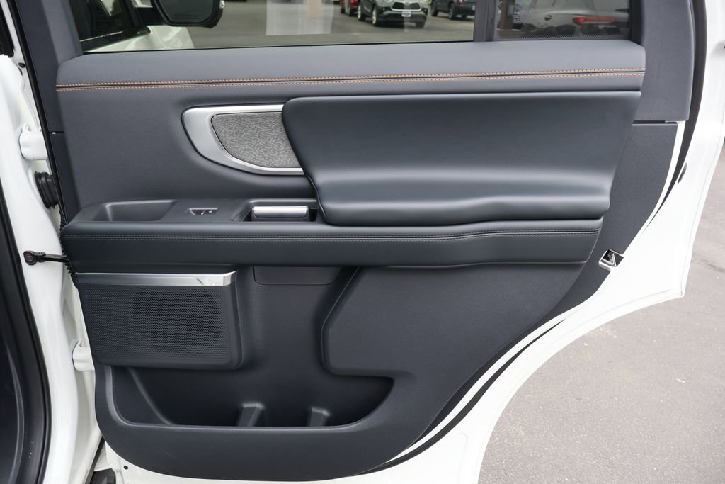 Used 2025 Ford Expedition Tremor AWD/4WD image 22