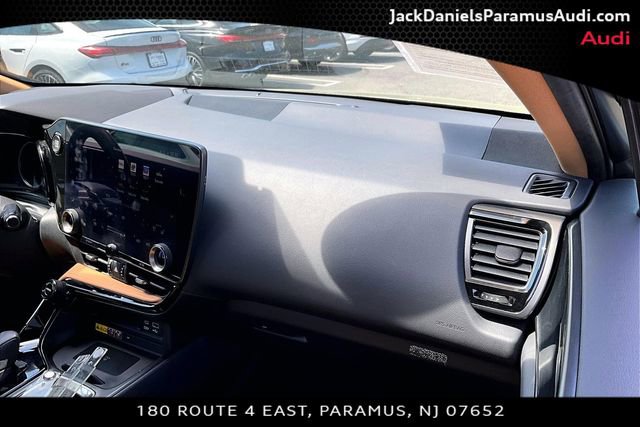 Used 2023 Lexus NX 350 AWD image 14