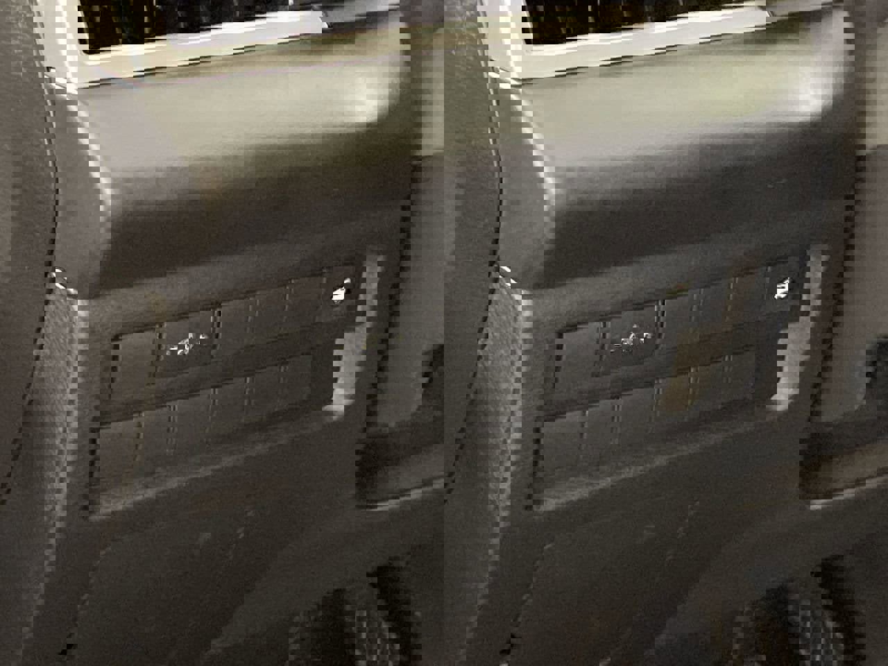 Used 2024 Mitsubishi Outlander SE image 13