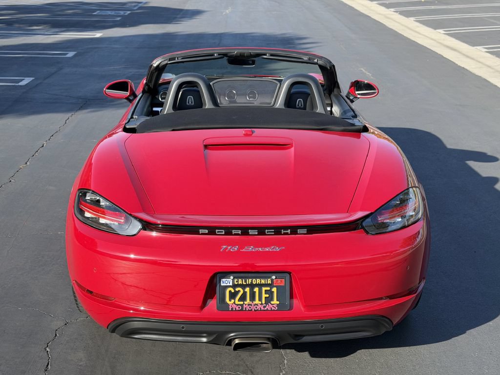 Used 2020 Porsche 718 Boxster RWD image 10