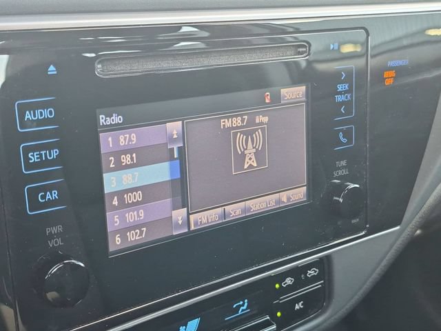 Used 2019 Toyota Corolla LE FWD image 22