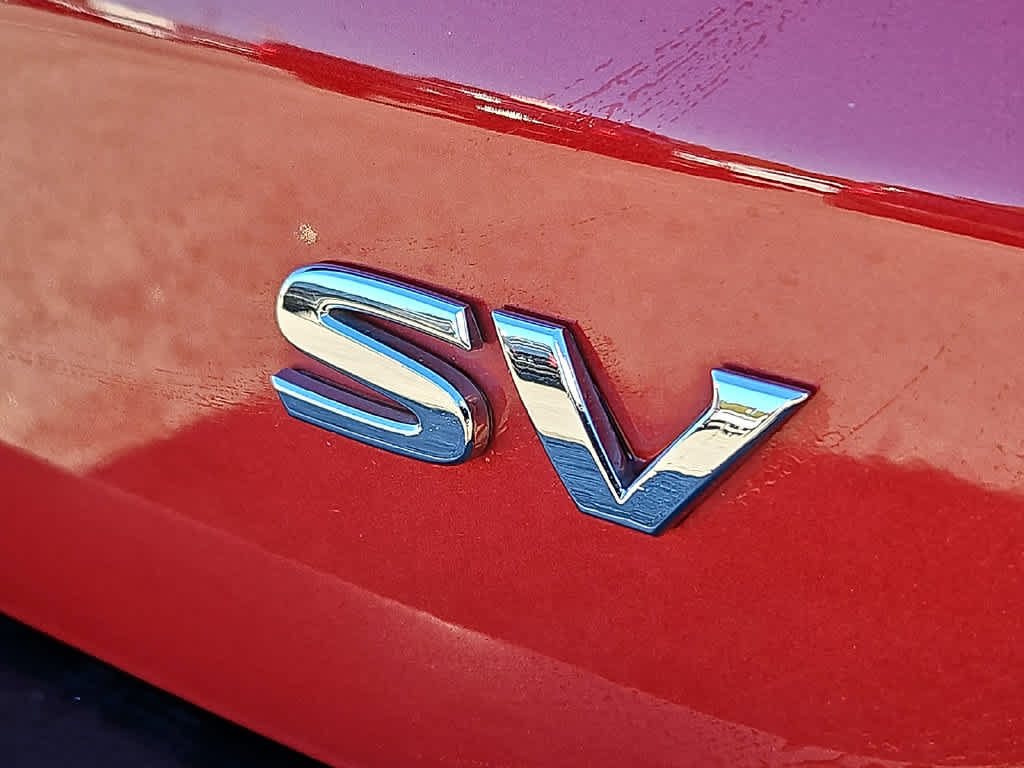 Used 2018 Nissan Kicks SV FWD image 30